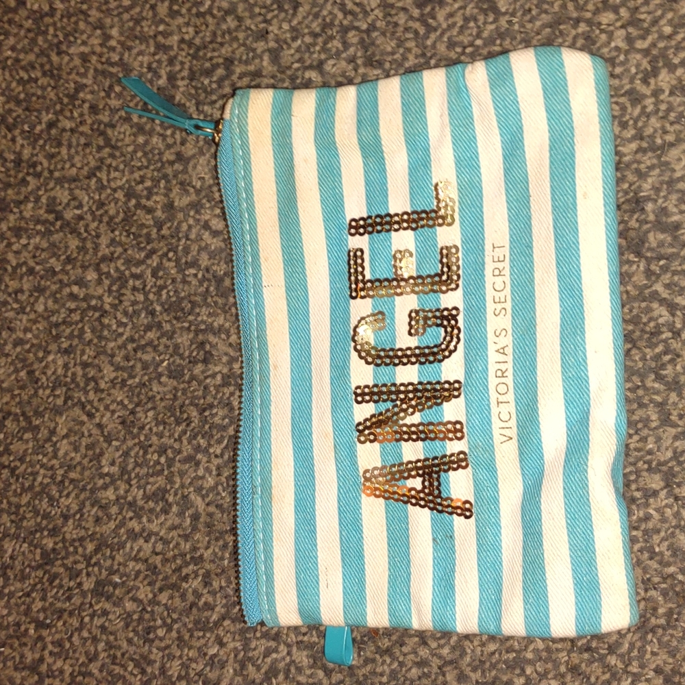 👙NWOT👝Victoria's Secret Angel Cosmetic Bag👛
